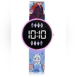FrozenGirl's Children's LED Watch with Round Case and Printed Silicone Strap